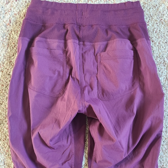 Lululemon Street To Studio Pant II *Unlined Size 4 ♡ Regal Plum - Picture 8 of 10